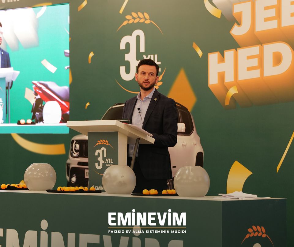 tavsiye edene jeep hediye eminotomotiv
